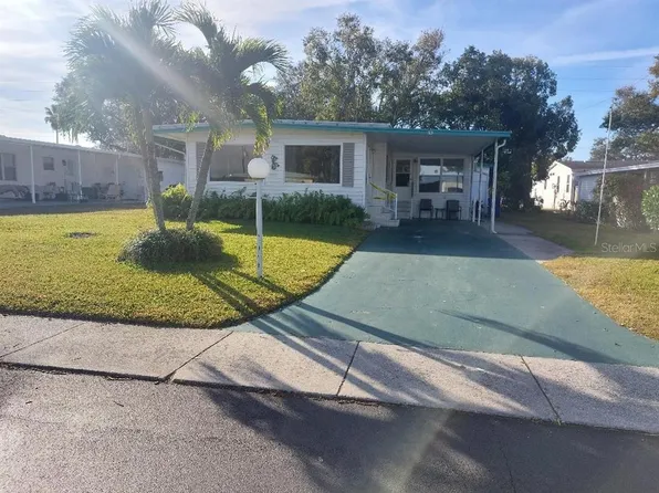 216 Independence Ave #15, Palm Harbor, FL 34684