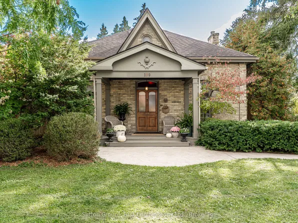 109 Cobourg St, Stratford, ON N5A 3E7