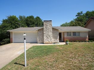748 Willow St, Hurst, TX 76053