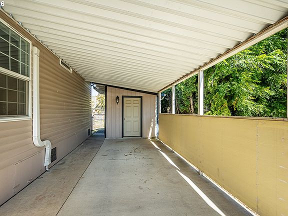 4th image of 1699 N Terry St Space 20