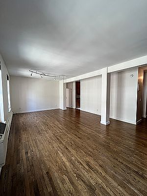 3rd image of 314 W 94th St APT 5C