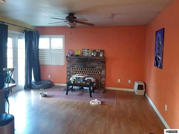 4th image of 1658 Candlewood St