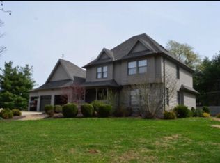 483 Longview Heights Rd, Athens, OH 45701