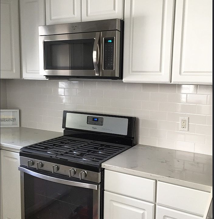 Subway tile and quartz countertops