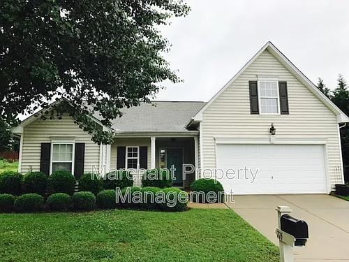 776 Waterbrook Ln Photo 1