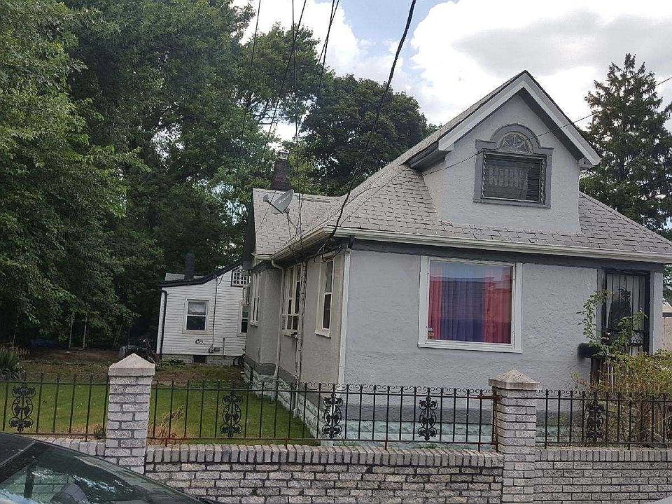 2nd image of 152-11 136th Ave