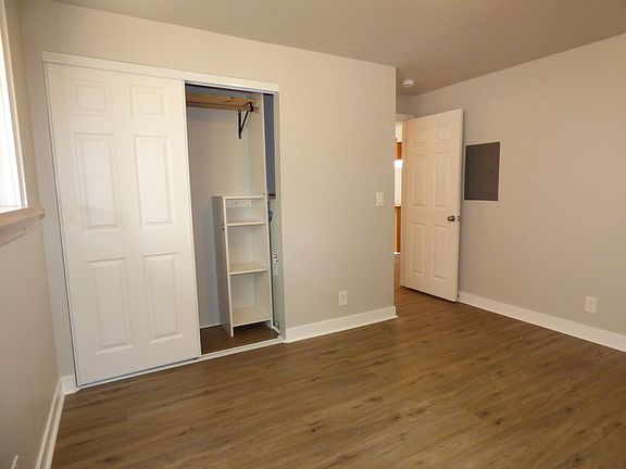 5th image of 4655 Buffalo Ct SE