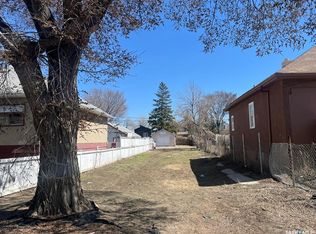 1657 Toronto St, Regina, SK S4P1M3