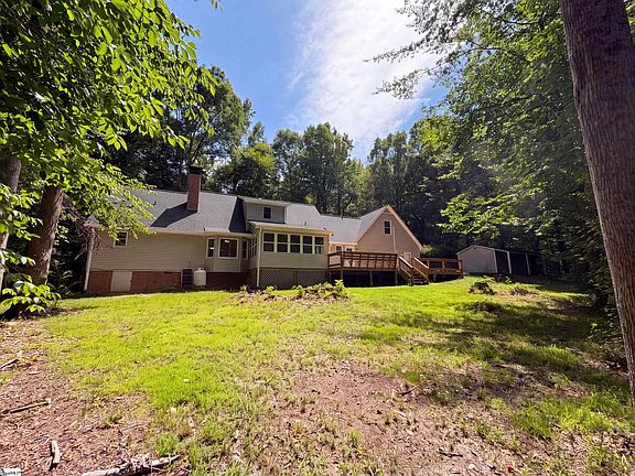 5th image of 335 Dill Cir