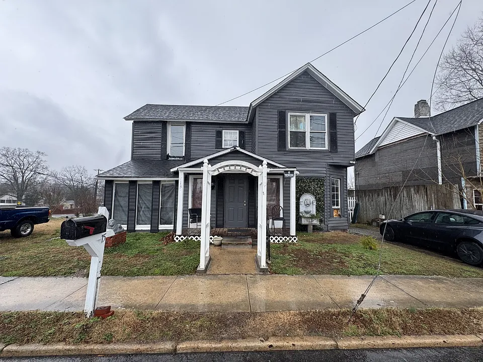 15 Memorial Park Dr #1