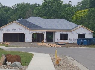 2021 Winesap Way, Kendallville, IN 46755