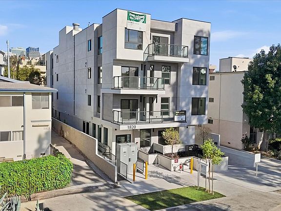 5th image of 1820 Prosser Ave #103