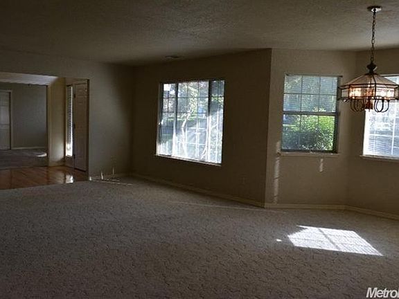 4th image of 6115 E Garnica Ct