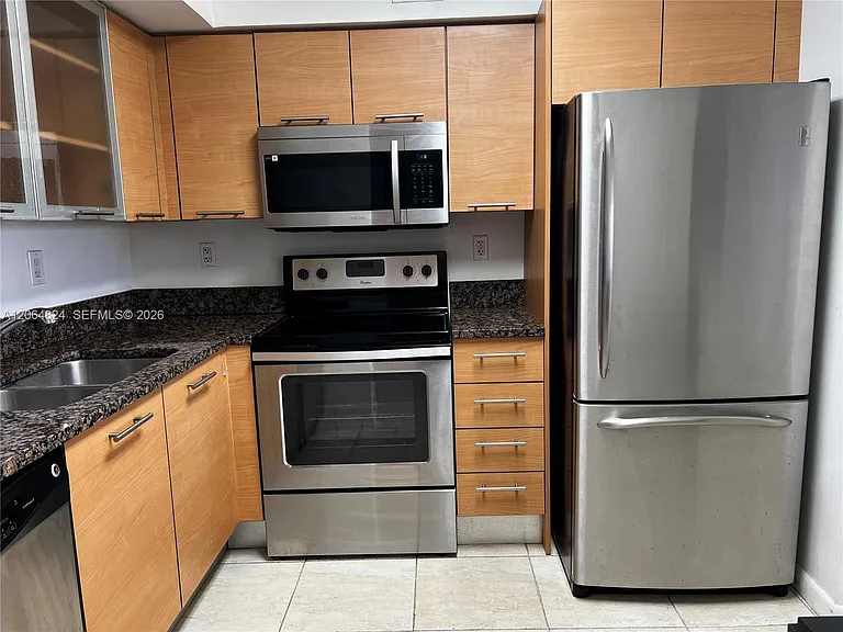 3300 NE 191st St #LP10 — Photo 1