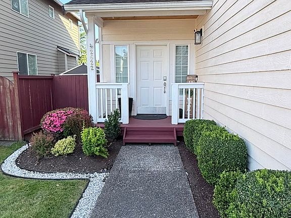 4th image of 2622 Burley Dr