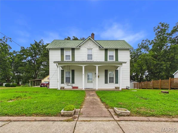 300 S Spring St, Perryville, MO 63775