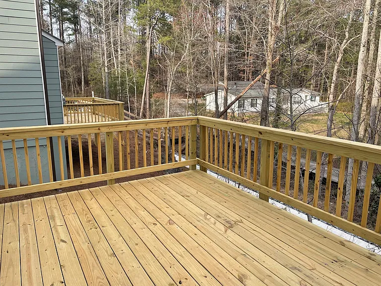 403 Colonial Walk — Photo 10