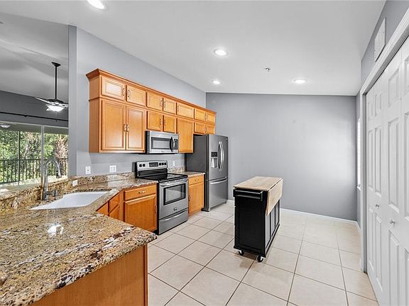 3rd image of 9048 TRIANGLE PALM LN #1105