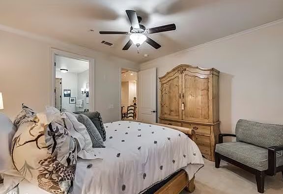 4th image of 8616 Turtle Creek Blvd #700.5