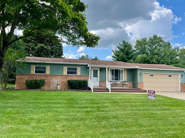 6114 Rocking Chair Rd, Grand Blanc, MI 48439