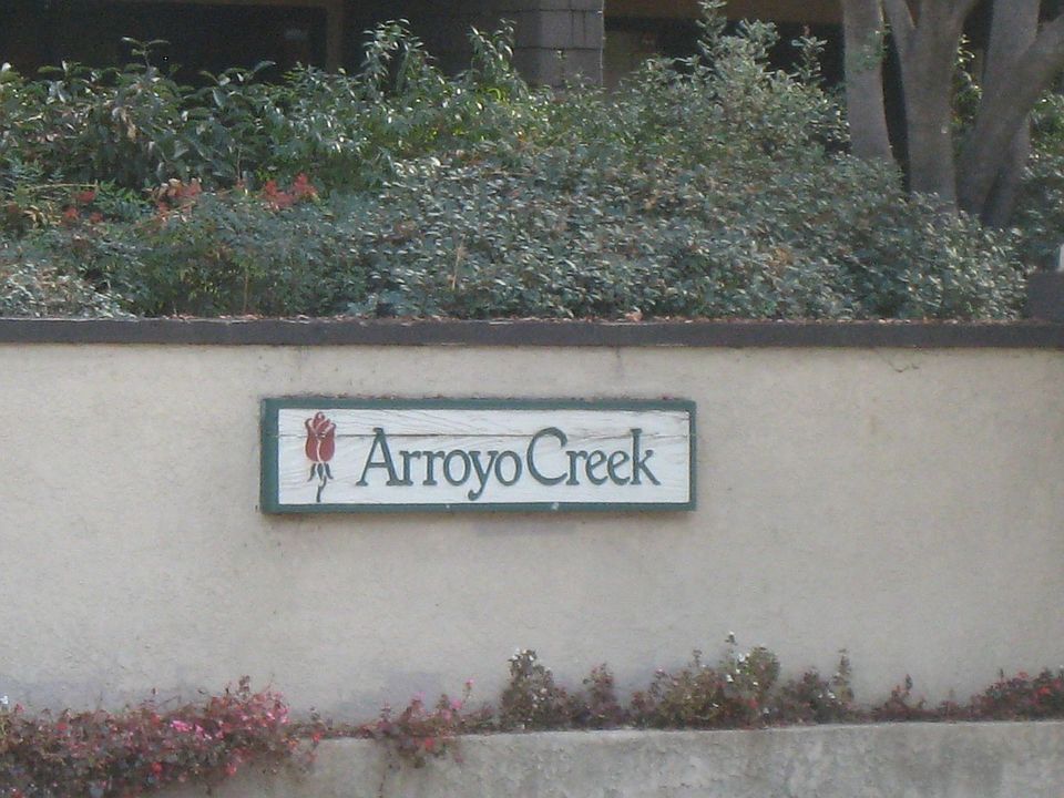 Wonderful Arroyo Creek Condominium Complex