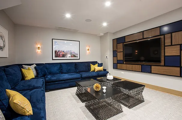 Rented by Spire Group | media 9