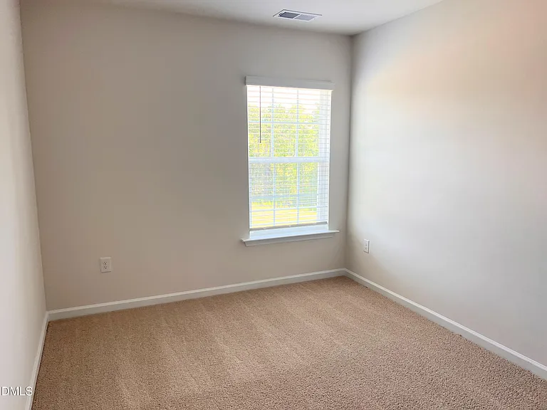 455 David Hill Dr — Photo 7