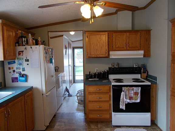 5th image of 3812 Vail Ave NW