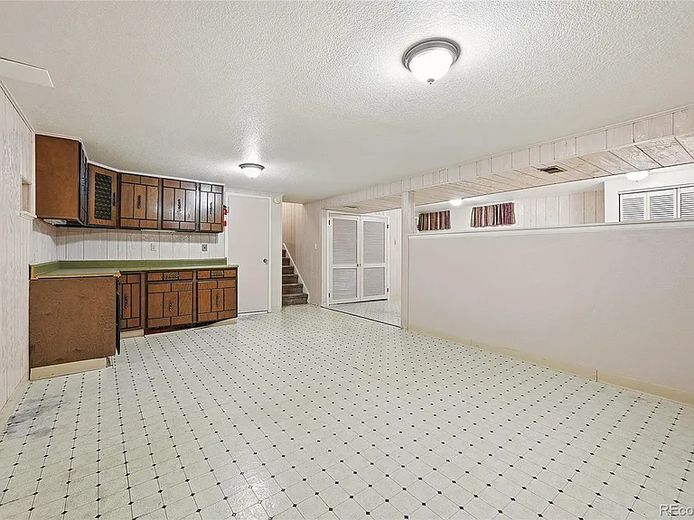 9547 W Kentucky Dr — Photo 28
