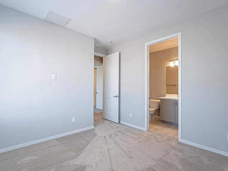 901 S Smith Rd #1069 — Photo 35