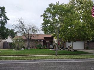 910 Summit Cir, Portland, TX 78374