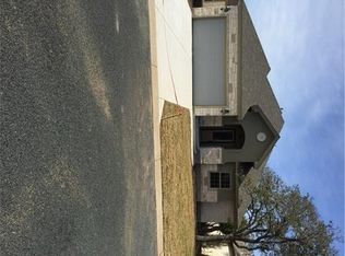 301 Sabine Dr, Georgetown, TX 78628