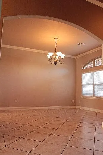 2505 S 14th Street — Photo 3