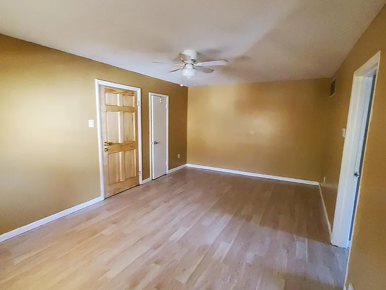 7002 Rising Sun Ave #C — Photo 21