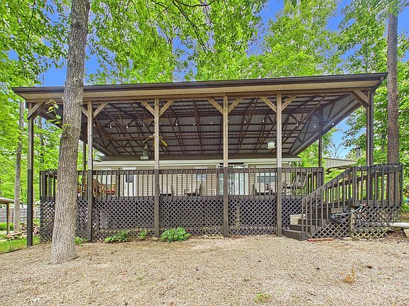 2nd image of 73 Pineywood Trl