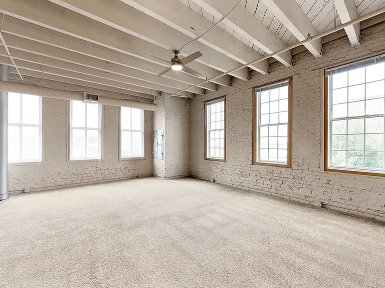 L15 Lofts — Photo 54