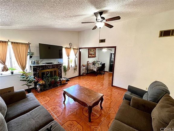5th image of 9953 Eugenia Ave