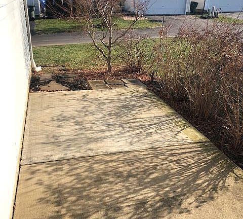 4th image of 8312 Tegmen St