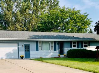 W2135 Sunset Dr, Campbellsport, WI 53010