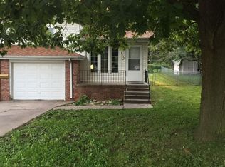 4117 N 63rd St, Omaha, NE 68104