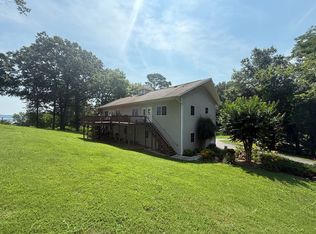 1526 Circle Dr, Guntersville, AL 35976