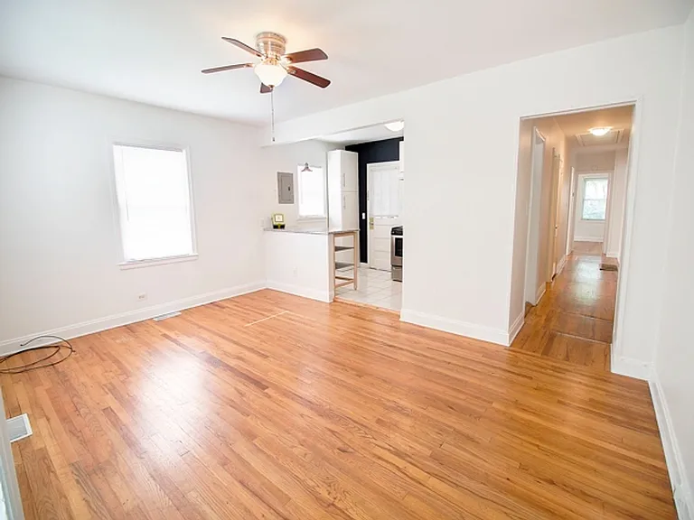 2101 Ward St — Photo 7