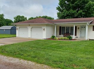 207 Bluffview Dr, Prairie Du Rocher, IL 62277