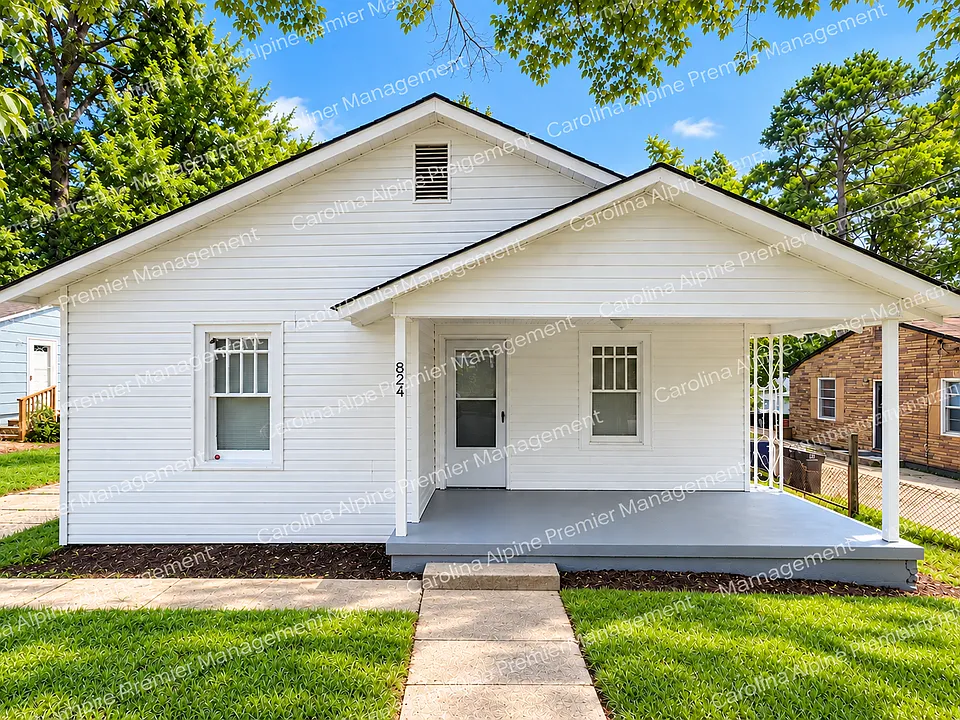 824 Barney Ave
