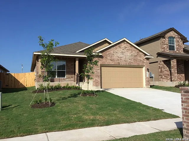 1041 Lauren St — Photo 27