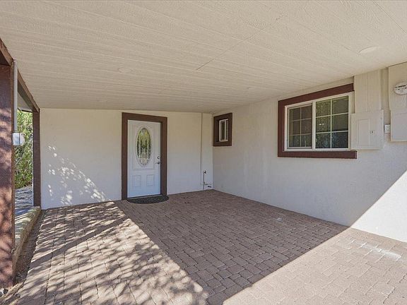 3rd image of 38466 N Basin Rd