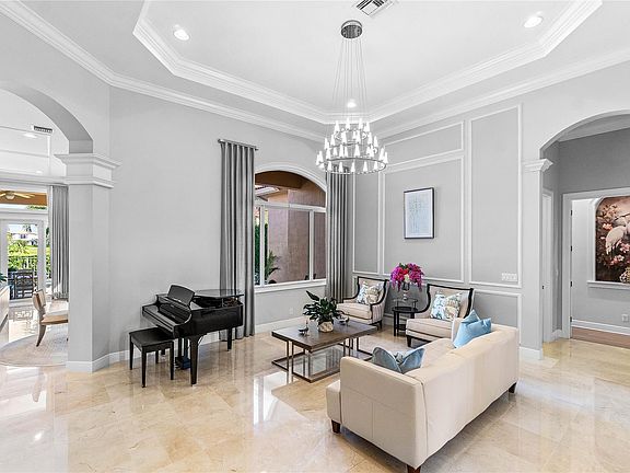 5th image of 6375 Bellamalfi Street