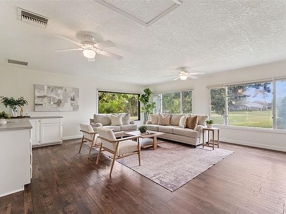 2nd image of 6401 WELLINGTON DRIVE