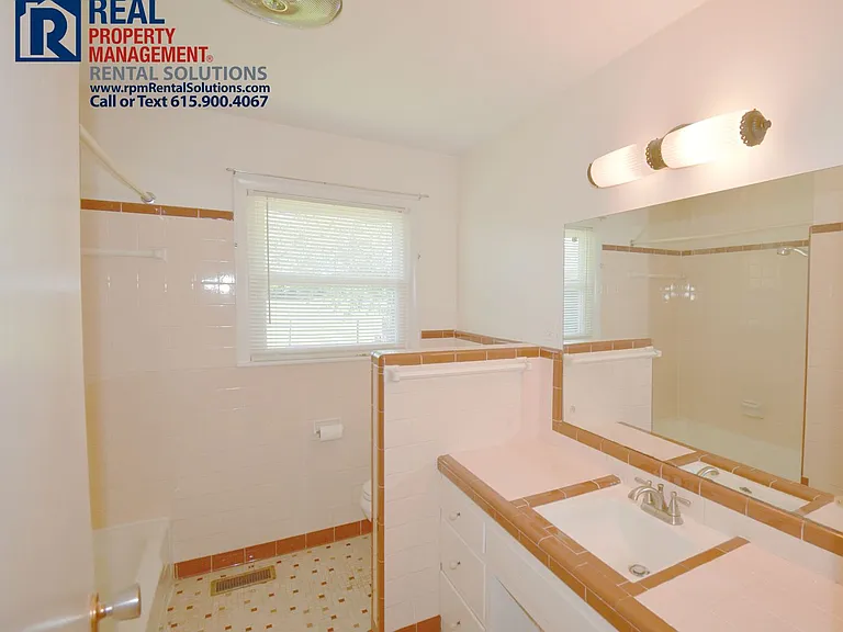 1460 Compton Rd — Photo 18