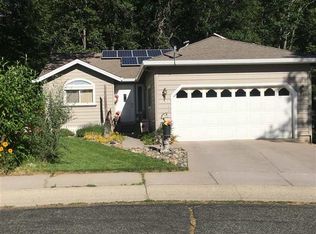 1554 Village Way, Mount Shasta, CA 96067